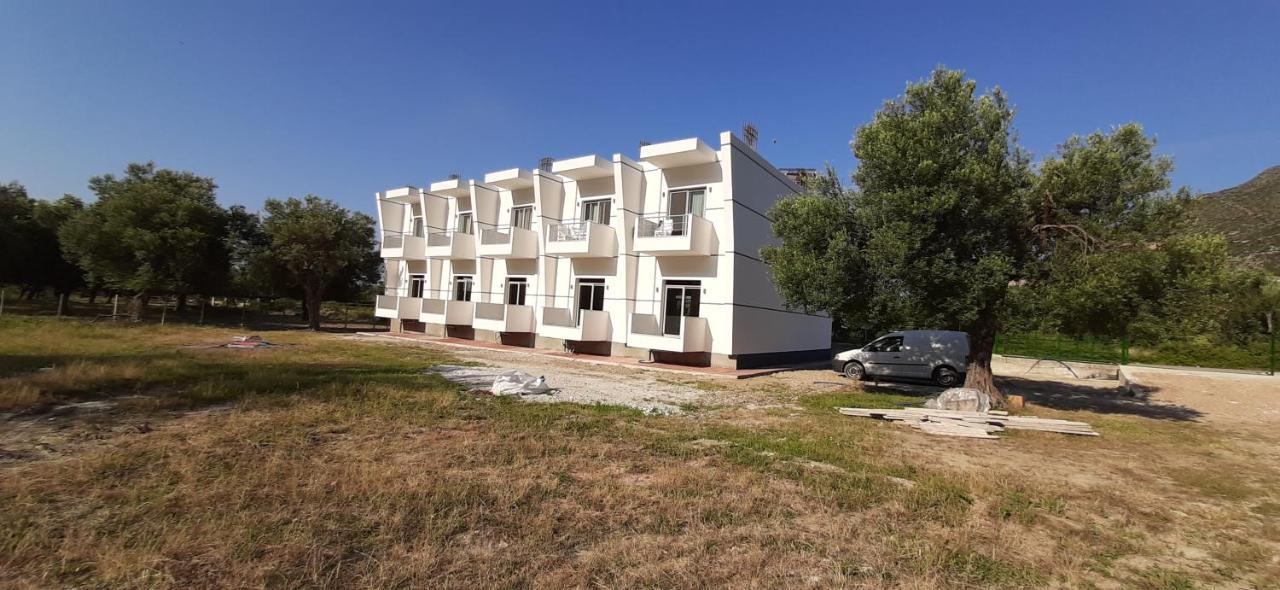 South Coast Villa Борш Екстериор снимка