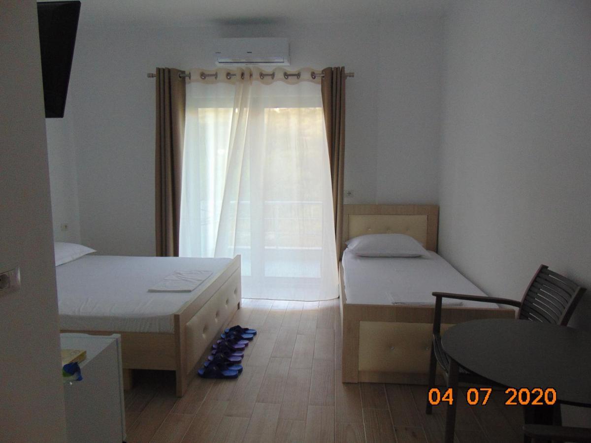South Coast Villa Борш Екстериор снимка
